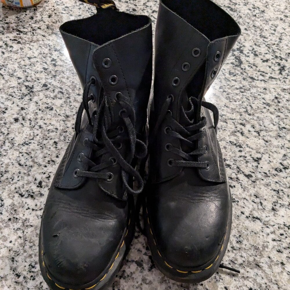 Dock Marten Boots